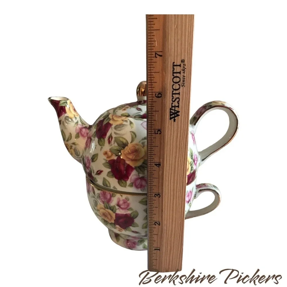 Chintz Floral stacking teapot and cup made in the PRC‎